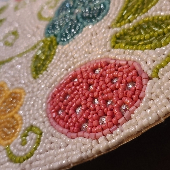 x2 SHABBY CHIC EASTER Egg & Flowers BEADED Jeweled PLACEMAT CHARGERS 14" NEW - Picture 4 of 13